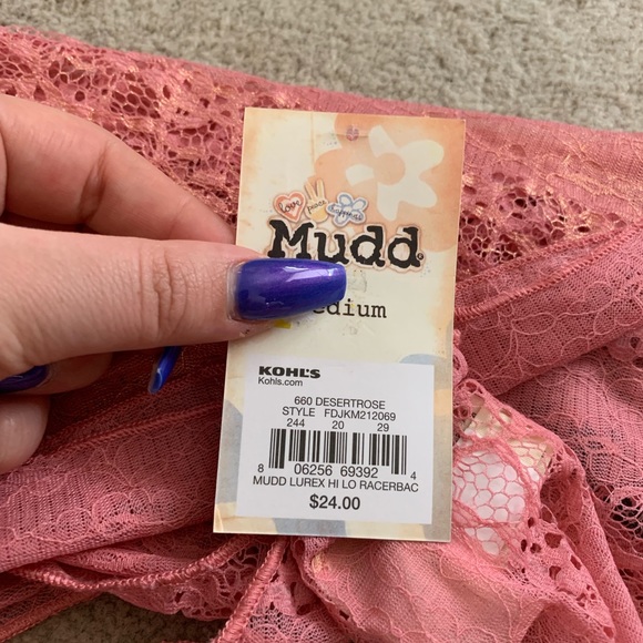 Mudd Medium Razorback Tank Top Bundle - Picture 8 of 8